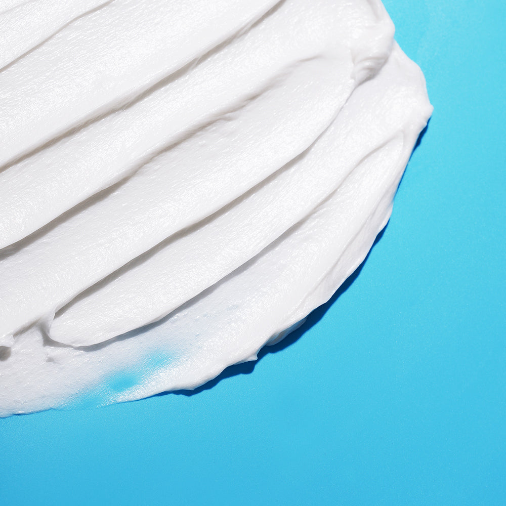 Isntree | Hyaluronic Acid Low-pH Cleansing Foam