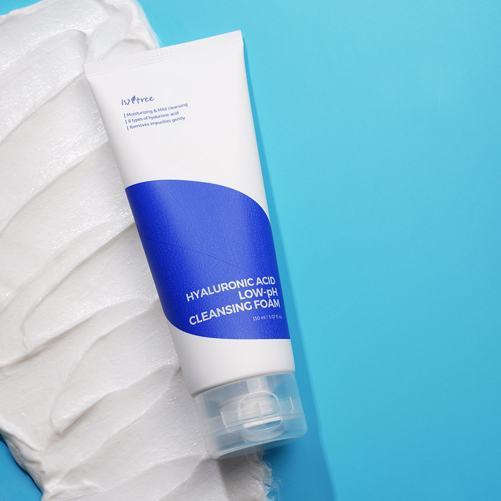 Isntree | Hyaluronic Acid Low-pH Cleansing Foam