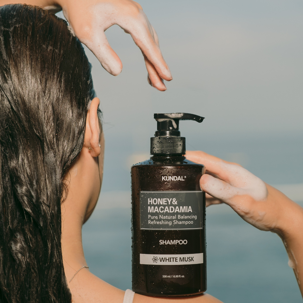 Kundal | Honey &amp; Macadamia Pure Natural Balancing Refreshing Shampoo - 3 mirisa