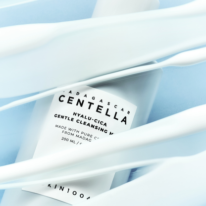 SKIN1004 | Madagascar Centella Hyalu-Cica Gentle Cleansing Milk