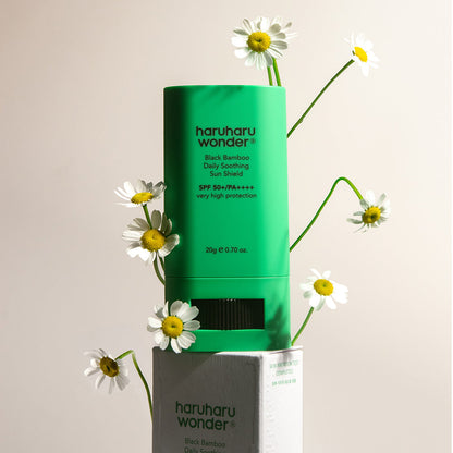 Haruharu Wonder | Black Bamboo Daily Soothing Sun Shield